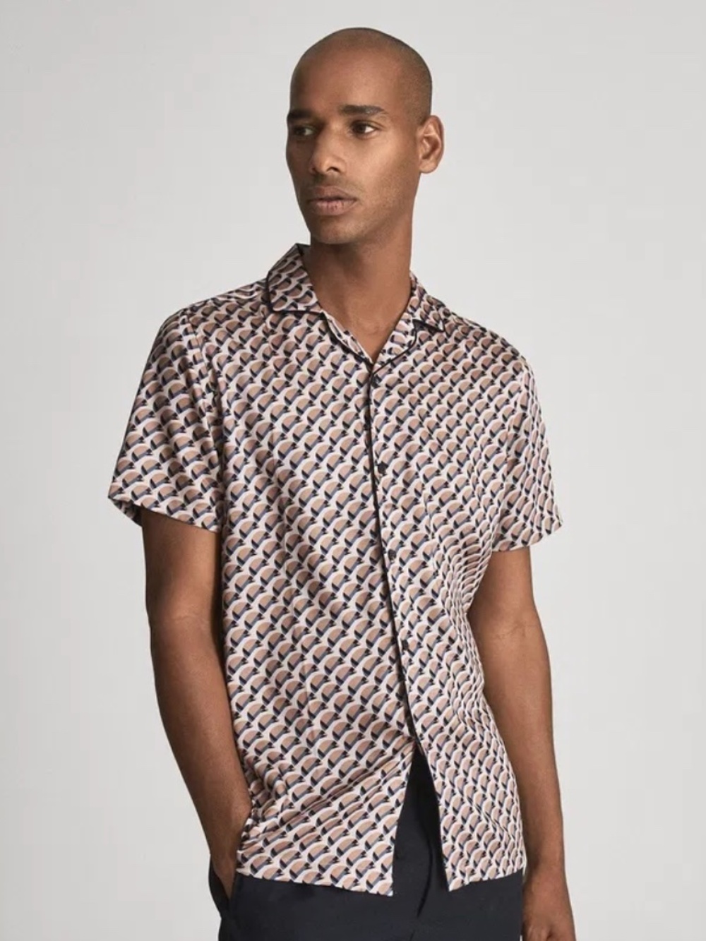 NEW REISS Haydon Printed Cuban Collar Shirt